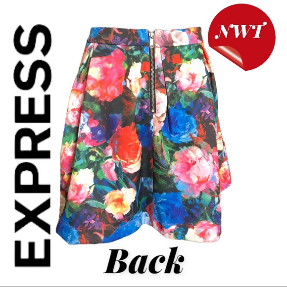 NWT Express Floral Skirt Size Small - Picture 2 of 4